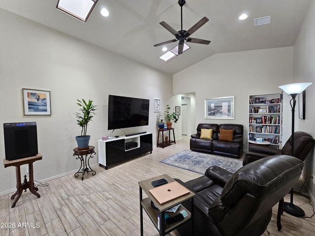 352 BROOKHAVEN Place, Sierra Vista, AZ 85635