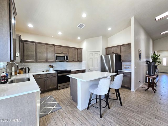 352 BROOKHAVEN Place, Sierra Vista, AZ 85635