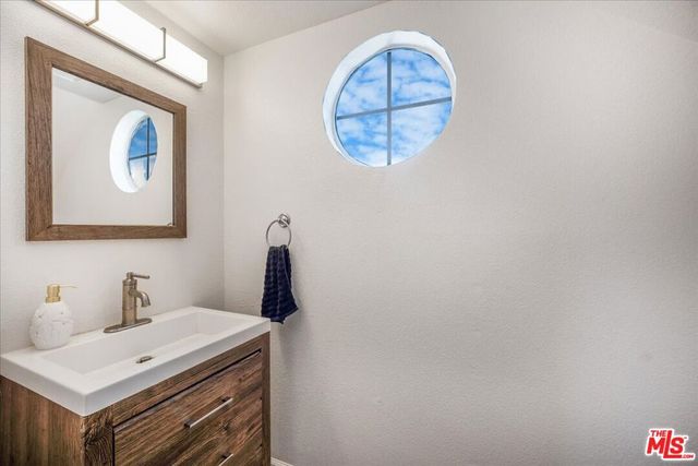 378 Oleander Drive, San Jacinto, CA 92582