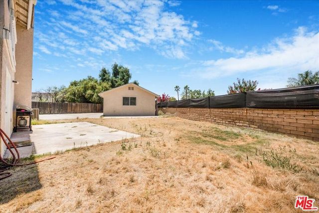 378 Oleander Drive, San Jacinto, CA 92582