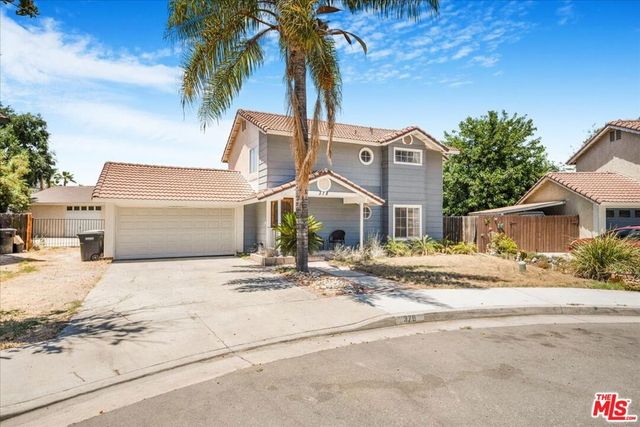 378 Oleander Drive, San Jacinto, CA 92582