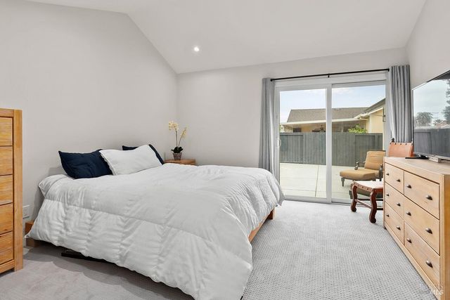 7685 Beverly Dr, Rohnert Park, CA 94928