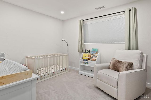 7685 Beverly Dr, Rohnert Park, CA 94928