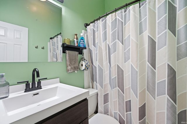 2549 Cambridge Road, Lafayette, IN 47909