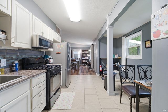 2549 Cambridge Road, Lafayette, IN 47909