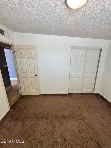 3977 LAS CASITAS B, El Paso, TX 79938