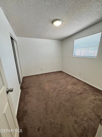 3977 LAS CASITAS B, El Paso, TX 79938