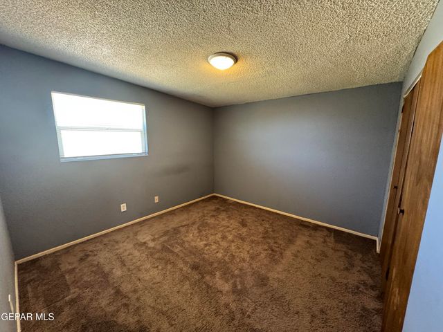 3977 LAS CASITAS B, El Paso, TX 79938