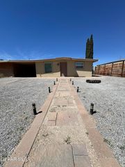 3977 LAS CASITAS B, El Paso, TX 79938