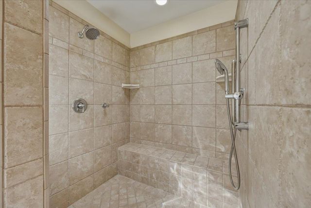 14624 Cherokee Ln, Grass Valley, CA 95945