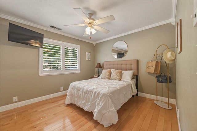 14624 Cherokee Ln, Grass Valley, CA 95945