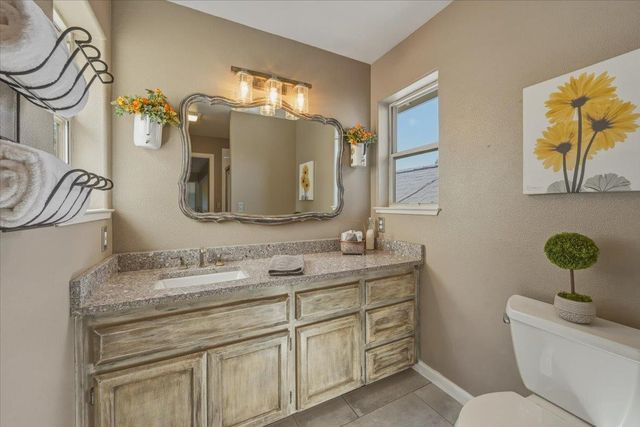 14624 Cherokee Ln, Grass Valley, CA 95945