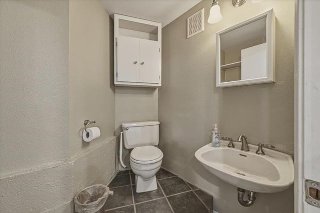 14624 Cherokee Ln, Grass Valley, CA 95945