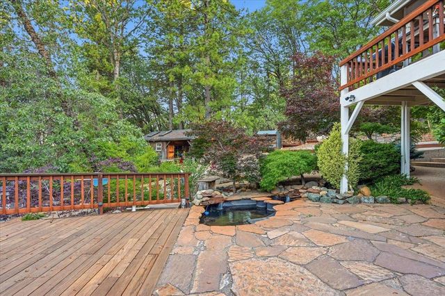 14624 Cherokee Ln, Grass Valley, CA 95945