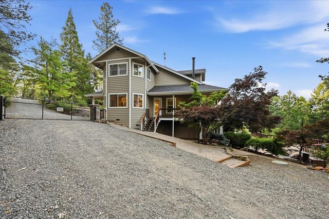 14624 Cherokee Ln, Grass Valley, CA 95945