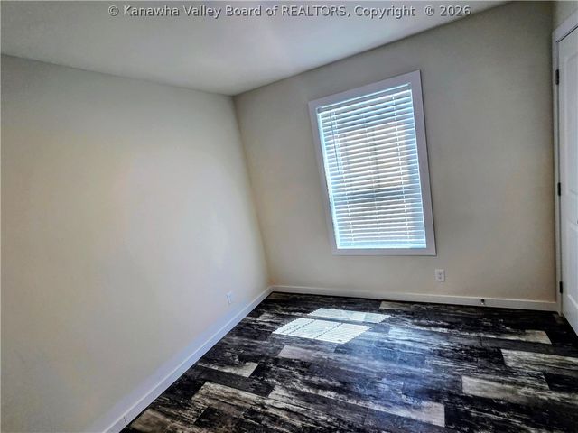 1514 2nd Avenue, Charleston, WV 25387