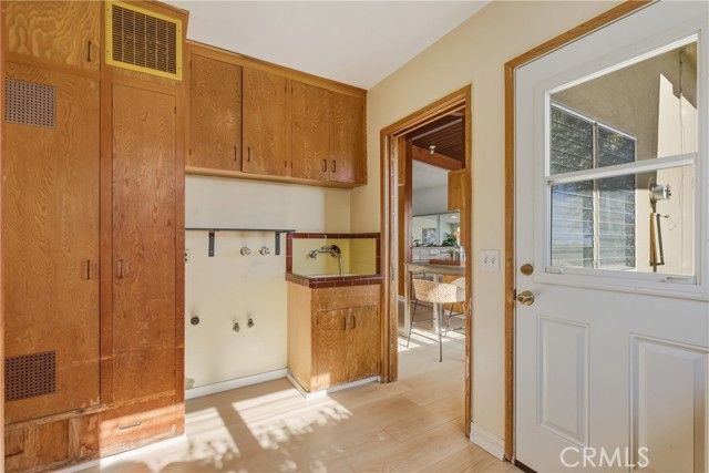 438 Crestview, Monrovia, CA 91016