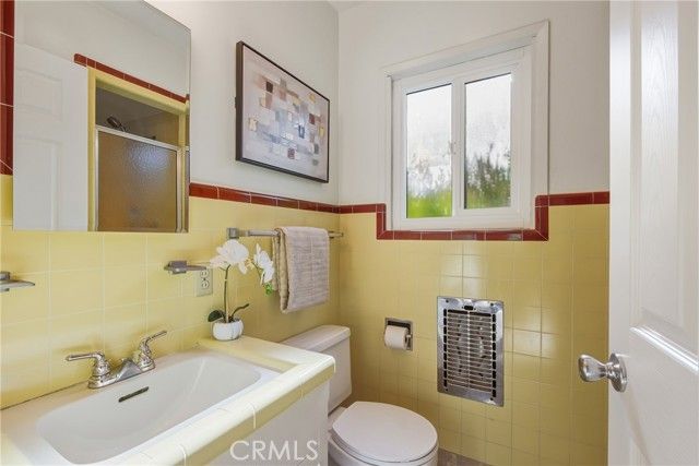 438 Crestview, Monrovia, CA 91016