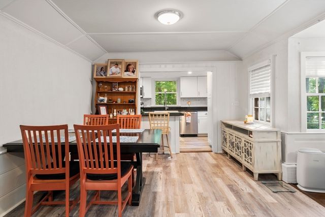 324 Sandwich St, Plymouth, MA 02360