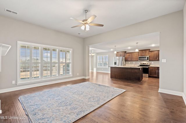 3497 Woodcutter Drive, Southaven, MS 38672