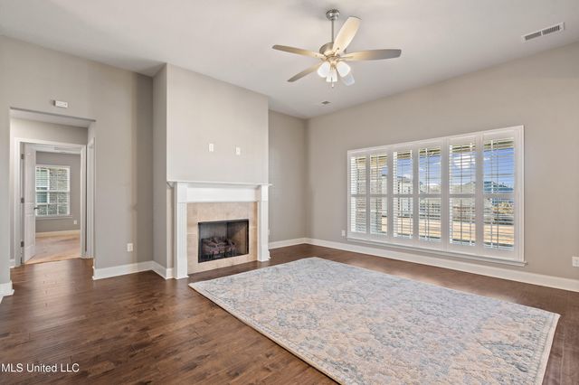 3497 Woodcutter Drive, Southaven, MS 38672