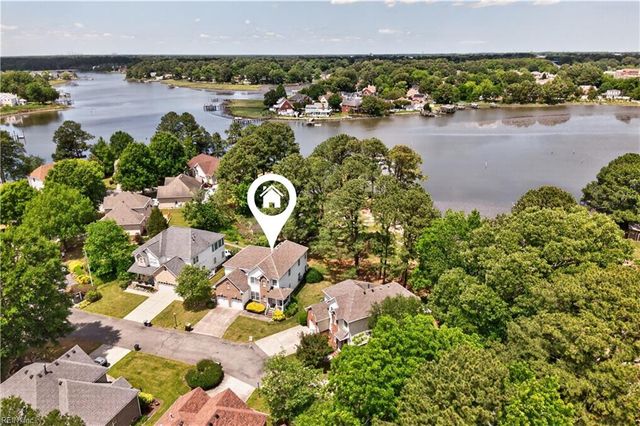 5804 Woodstock PT, Virginia Beach, VA 23464