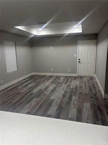 5910 Vanessa Drive E, Edinburg, TX 78542