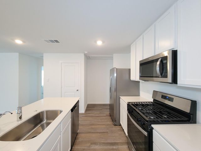 14316 Leafy Willow Drive, Splendora, TX 77372