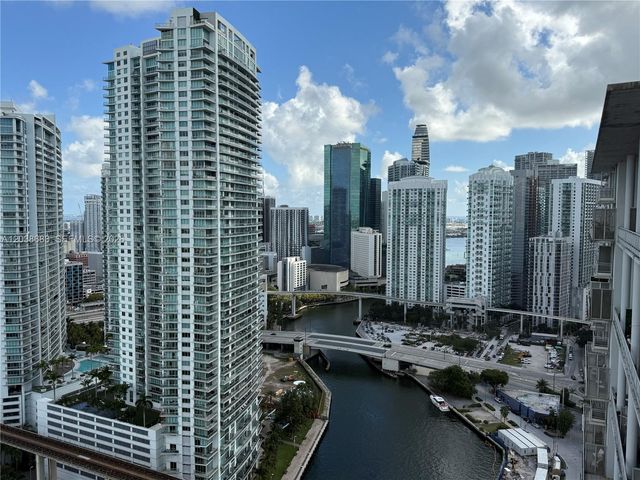 185 SW 7th St 3311, Miami, FL 33130