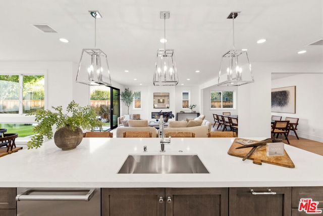 4328 Wilkinson Avenue, Studio City, CA 91604