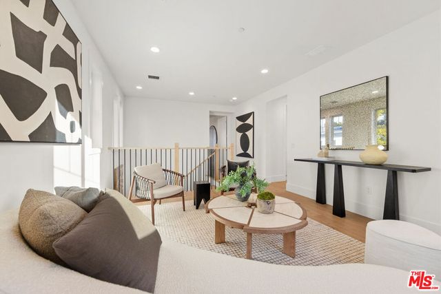 4328 Wilkinson Avenue, Studio City, CA 91604