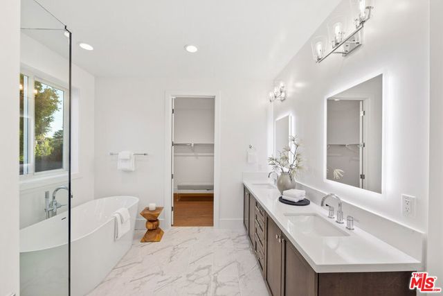 4328 Wilkinson Avenue, Studio City, CA 91604