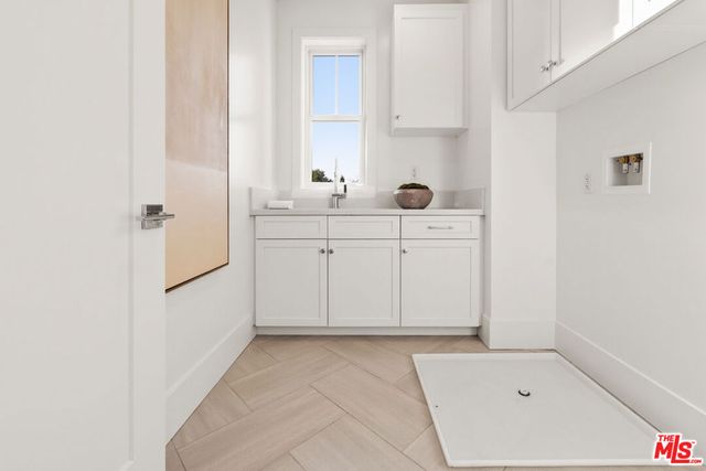 4328 Wilkinson Avenue, Studio City, CA 91604