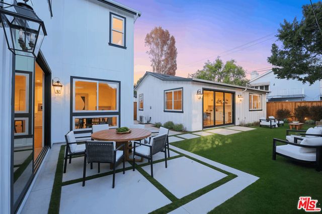 4328 Wilkinson Avenue, Studio City, CA 91604
