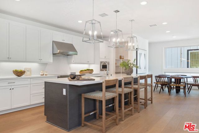 4328 Wilkinson Avenue, Studio City, CA 91604