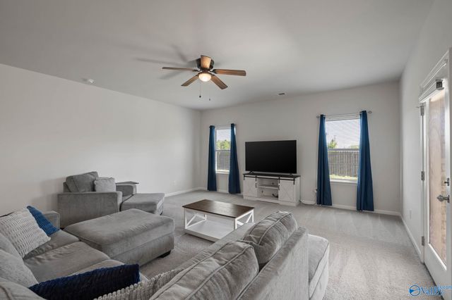 20409 Brook Valley Drive, Athens, AL 35611