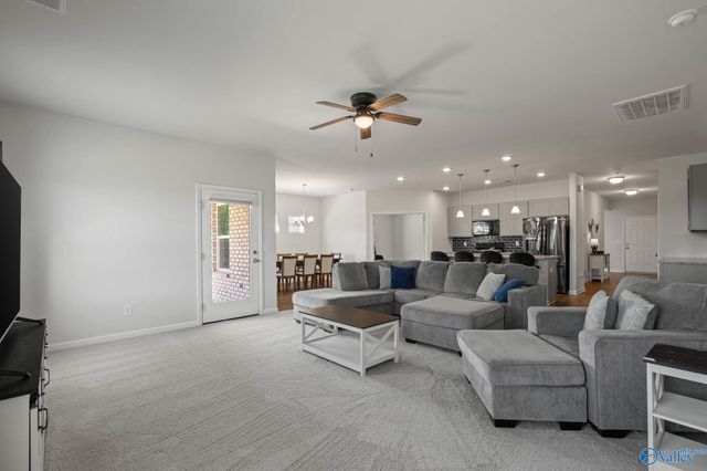 20409 Brook Valley Drive, Athens, AL 35611