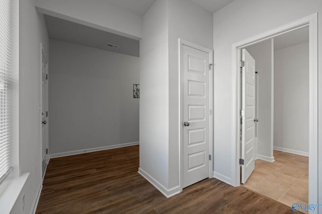 20409 Brook Valley Drive, Athens, AL 35611