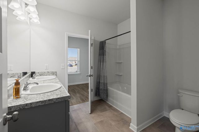 20409 Brook Valley Drive, Athens, AL 35611