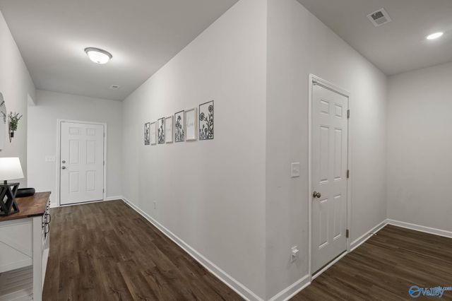 20409 Brook Valley Drive, Athens, AL 35611