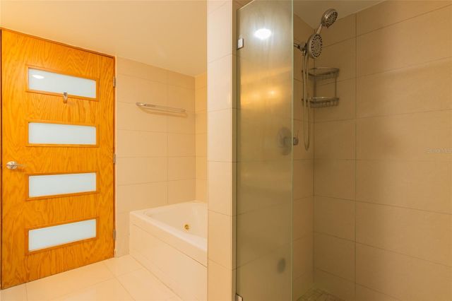 48 LUIS MUNOZ RIVERA AVENUE 2504, San Juan, PR 00918