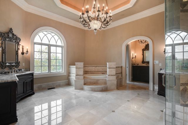 2423 Hidden River Ln, Franklin, TN 37069