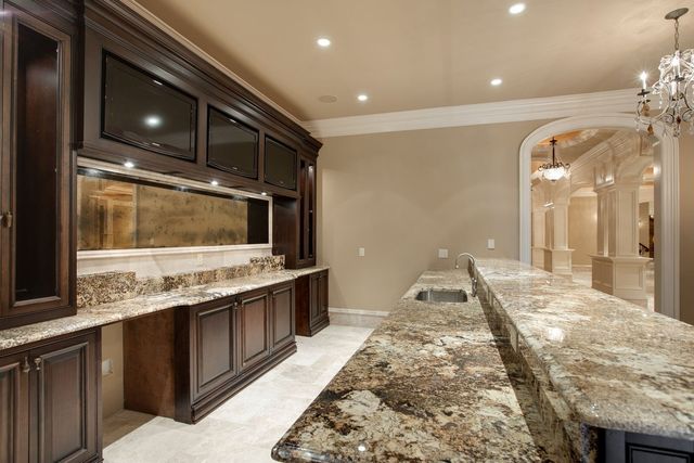 2423 Hidden River Ln, Franklin, TN 37069