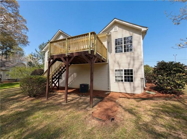 65 Ridgefield Drive, Douglasville, GA 30134