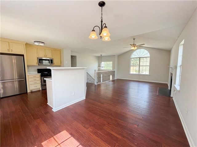 65 Ridgefield Drive, Douglasville, GA 30134