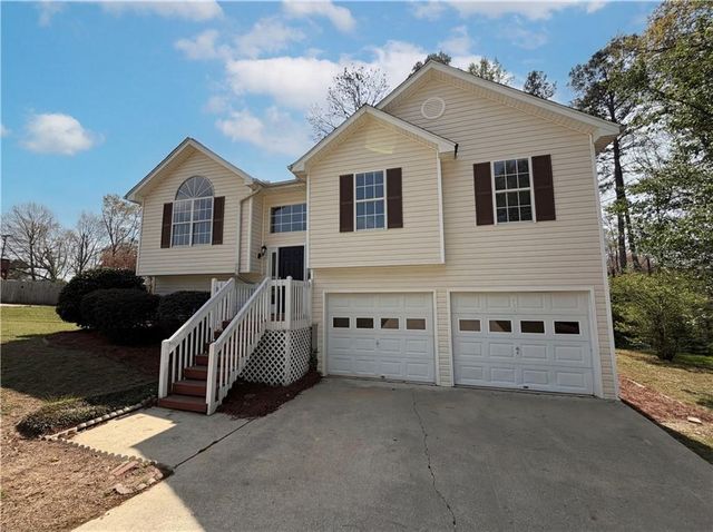 65 Ridgefield Drive, Douglasville, GA 30134