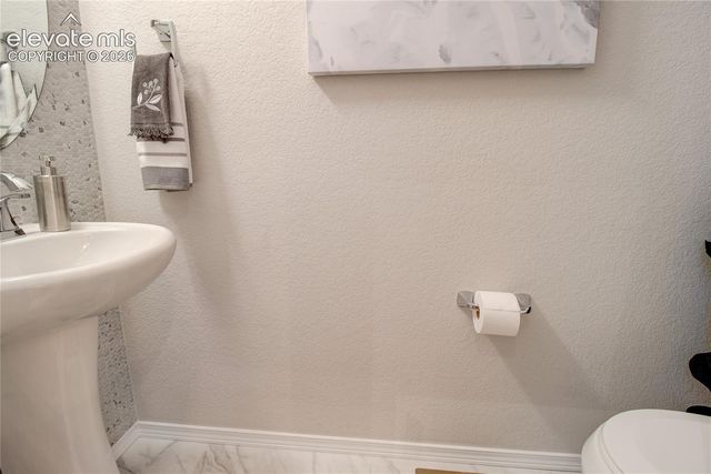 8521 Perkins Lane, Colorado Springs, CO 80925