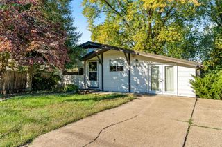 2111 Sycamore Street, Kenova, WV 25530