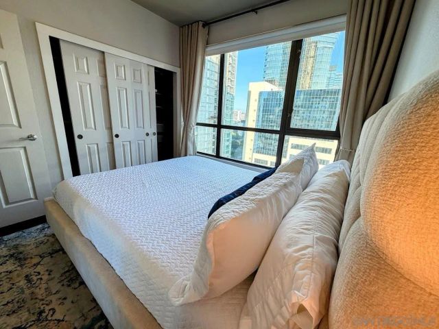 1240 India St 1605, San Diego, CA 92101