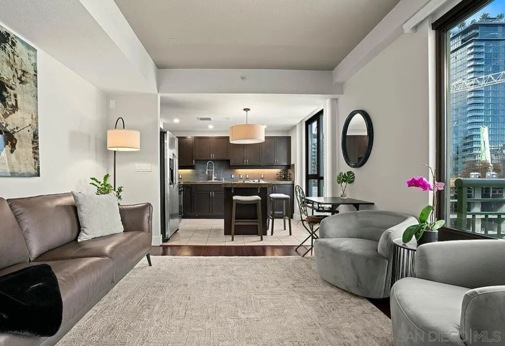 1240 India St 1605, San Diego, CA 92101